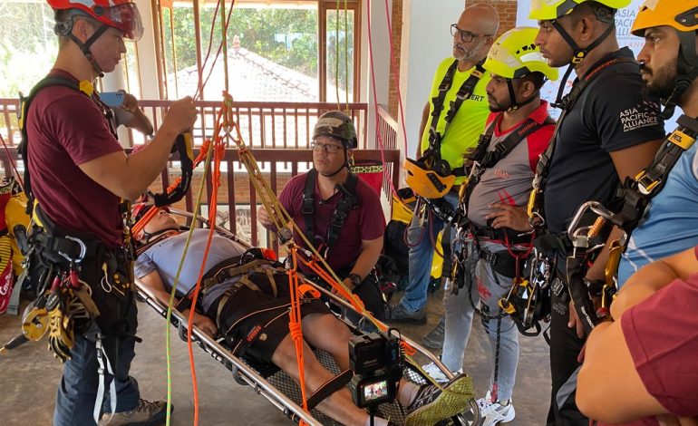 Multi-Agency Fire Rescue Training - Rigging for Rescue